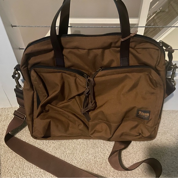 Filson Bags Nwt Filson Dryden Briefcase Beautiful Briefcase With